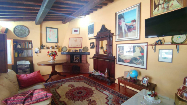 Appartamento in vendita a Montaione (FI)