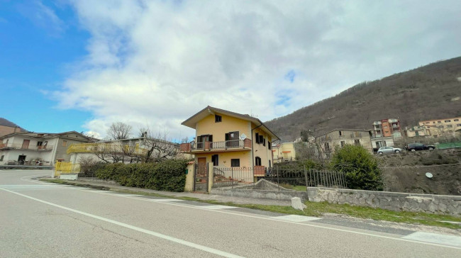 Villa in vendita a Monteforte Irpino (AV)