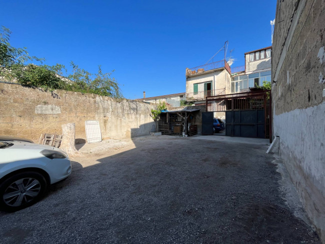 Casa indipendente in vendita a Santa Maria Capua Vetere (CE)