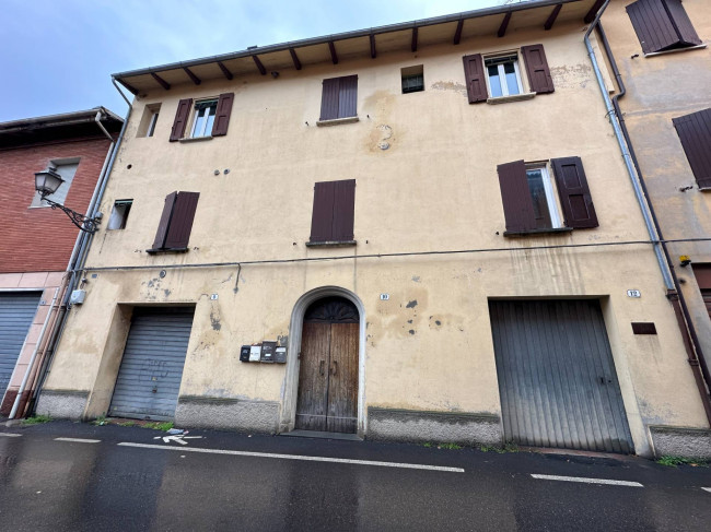 Palazzo in vendita a Castel San Pietro Terme (BO)