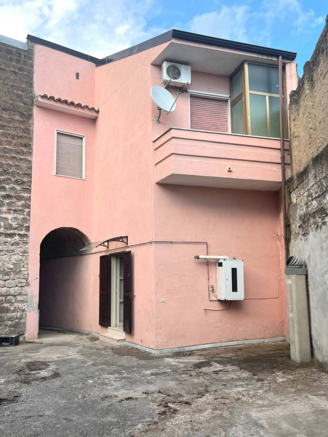 Casa semi-indipendente in vendita a Santa Maria Capua Vetere (CE)