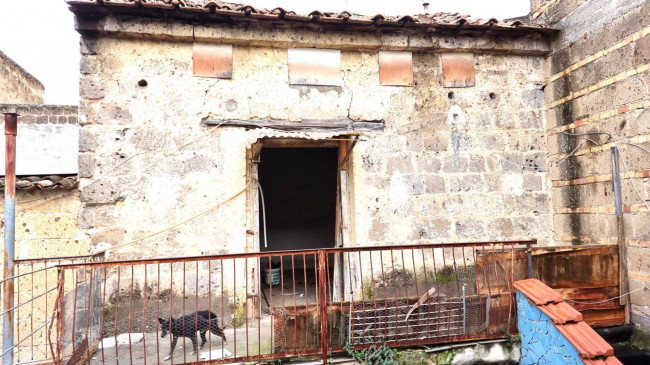 Casa indipendente in vendita a Portico Di Caserta (CE)