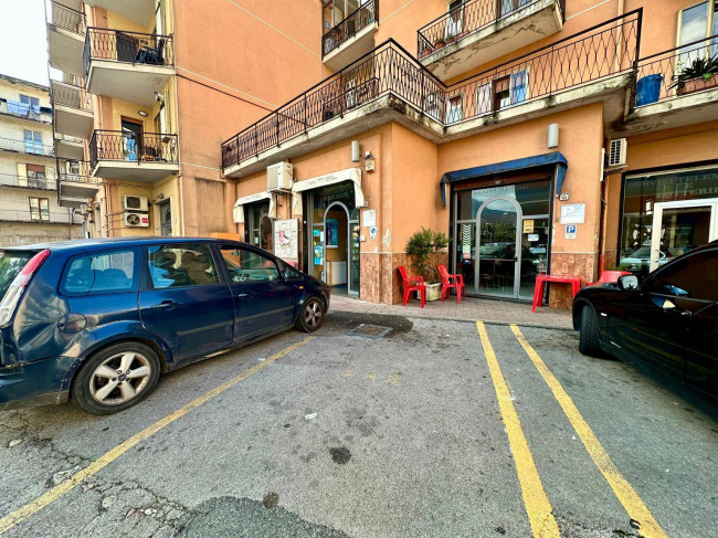 Attività commerciale in vendita a Mercato San Severino (SA)