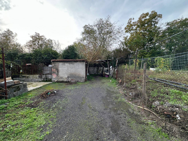 Terreno industriale in vendita a San Giuseppe Vesuviano (NA)