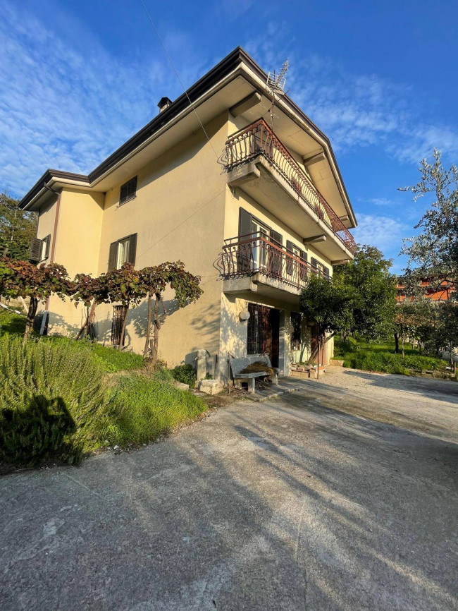 Villa in vendita a Capriglia Irpina (AV)