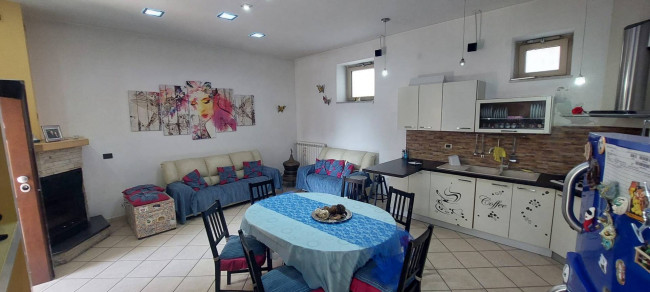 Casa semi-indipendente in vendita a San Gennaro Vesuviano (NA)