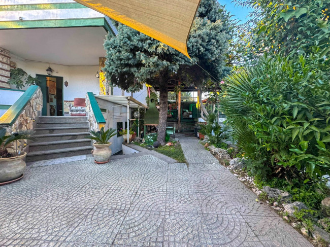 Villa in vendita a Santa Maria Capua Vetere (CE)