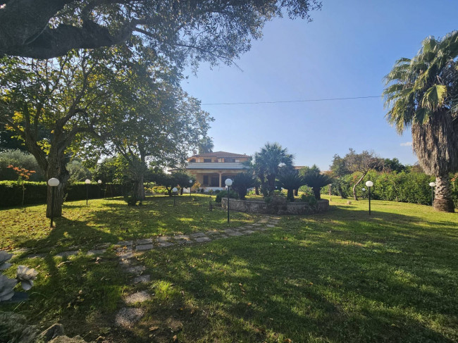 Villa in vendita a Pignataro Maggiore (CE)