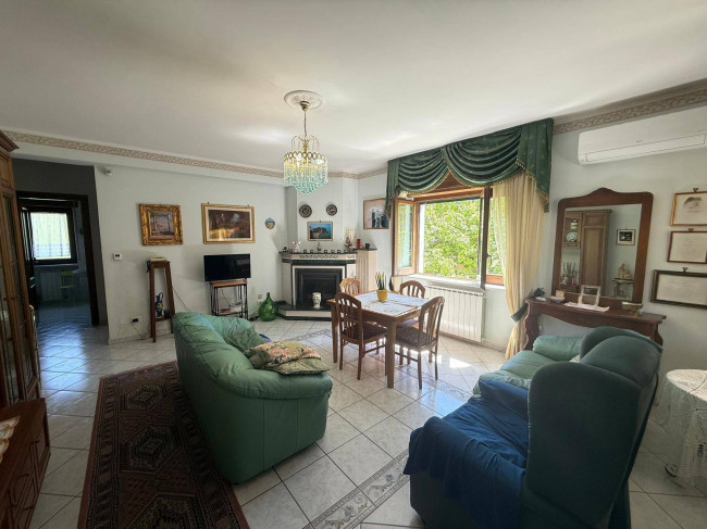 Villa bifamiliare
