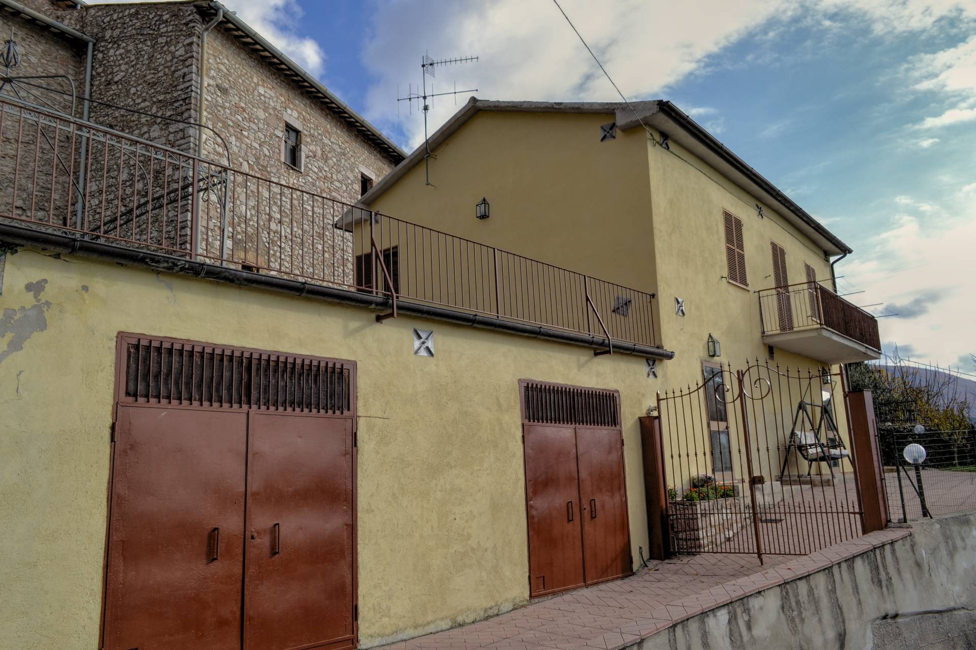 Villa Unifamiliare - Indipendente VALLO DI NERA vendita  Meggiano  Coldwell Banker VLG Solutions