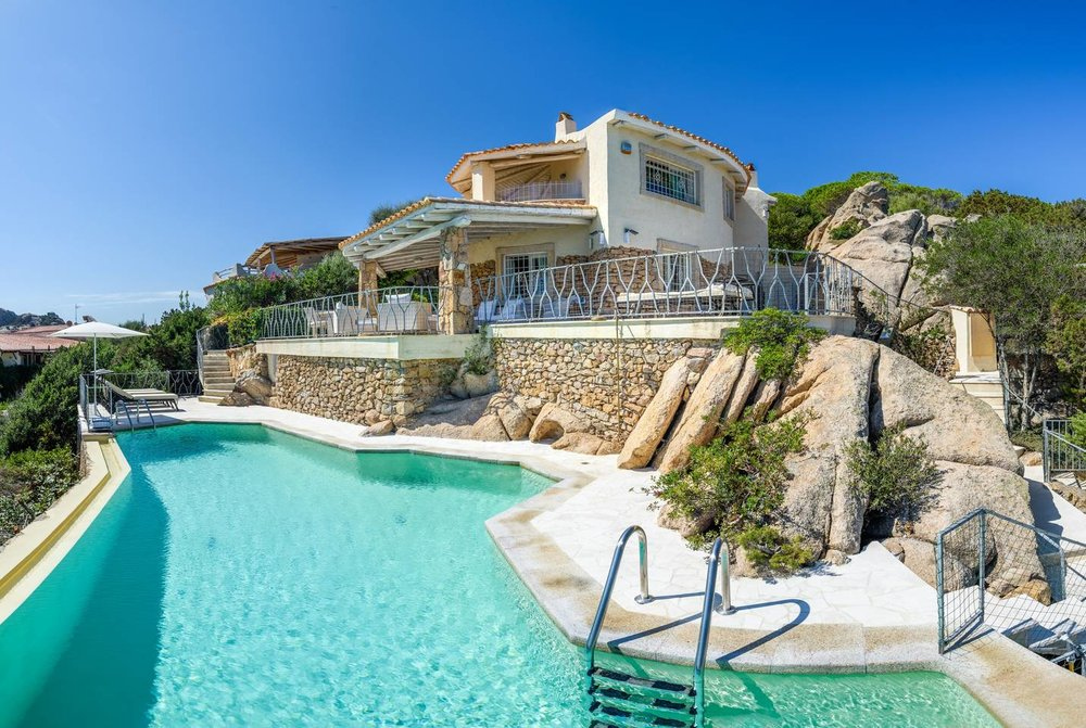 Villa ITALIA affitto  Baja Sardinia  Coldwell Banker Costa Smeralda - Porto Cervo