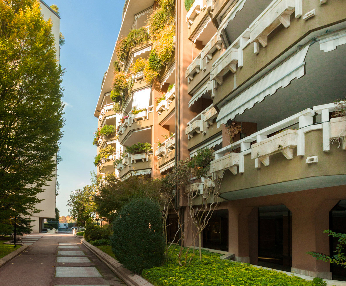 1 locale in affitto a Milano