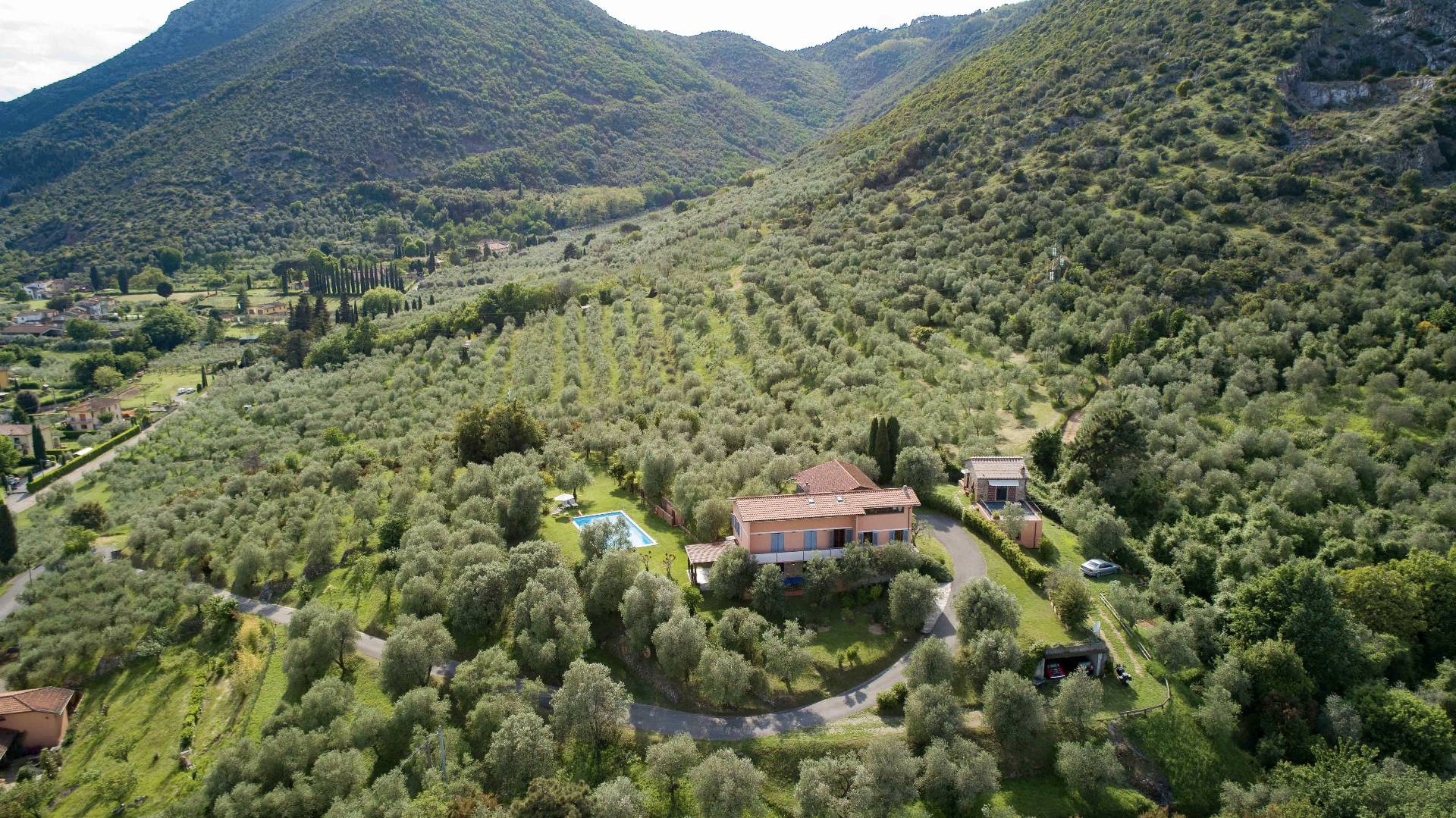 Villa LUCCA vendita  San Lorenzo a Vaccoli  Coldwell Banker Prime Properties