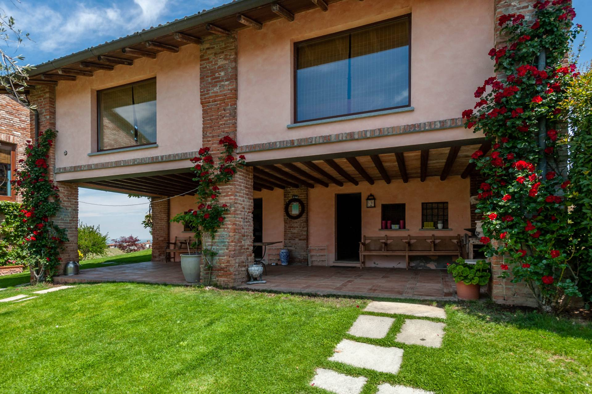 Villa ZIANO PIACENTINO vendita  Albareto  Coldwell Banker Barbera Group International Real Estate