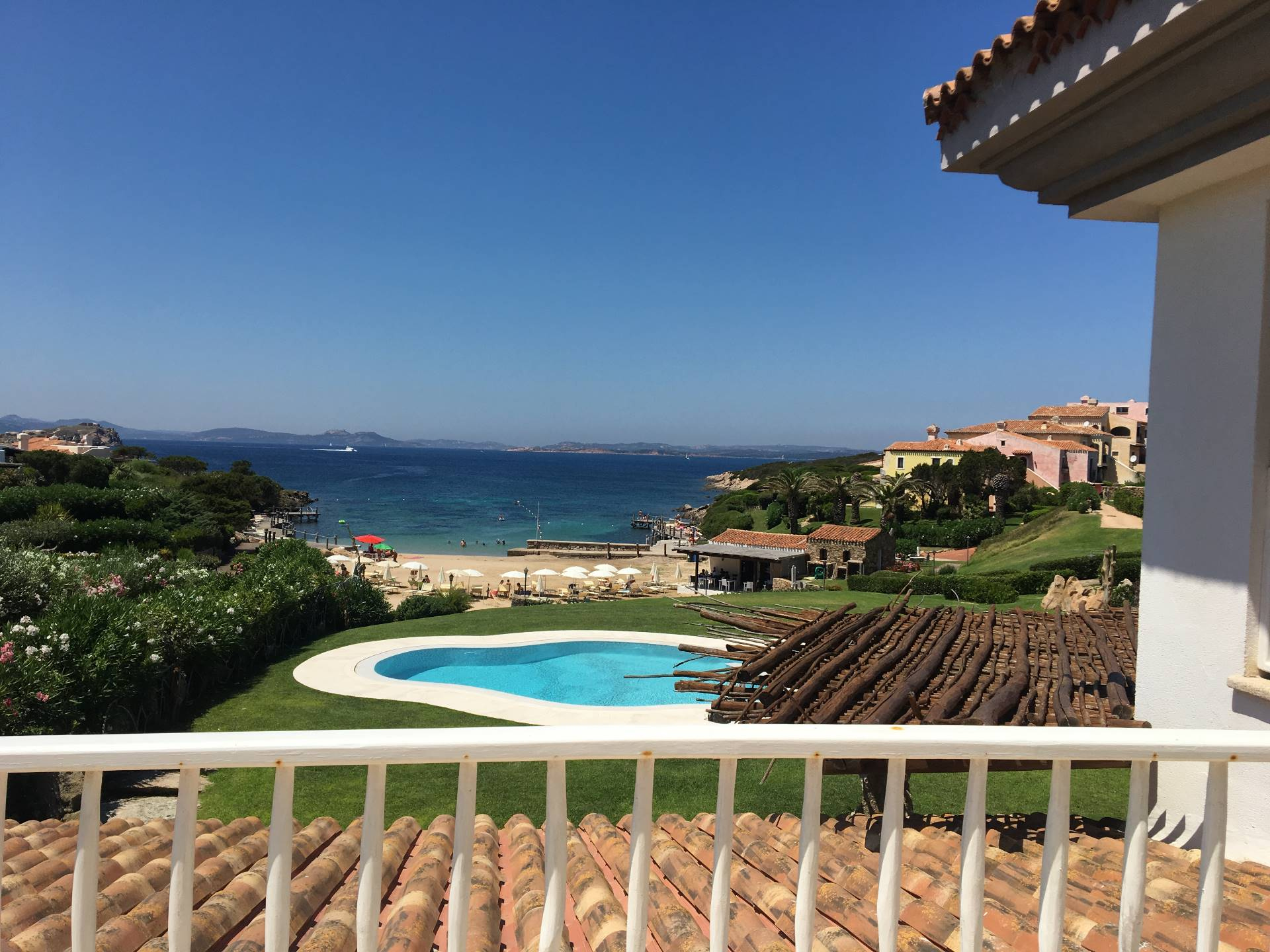  italia vendita quart: porto cervo - cala del faro coldwell banker costa smeralda - porto cervo