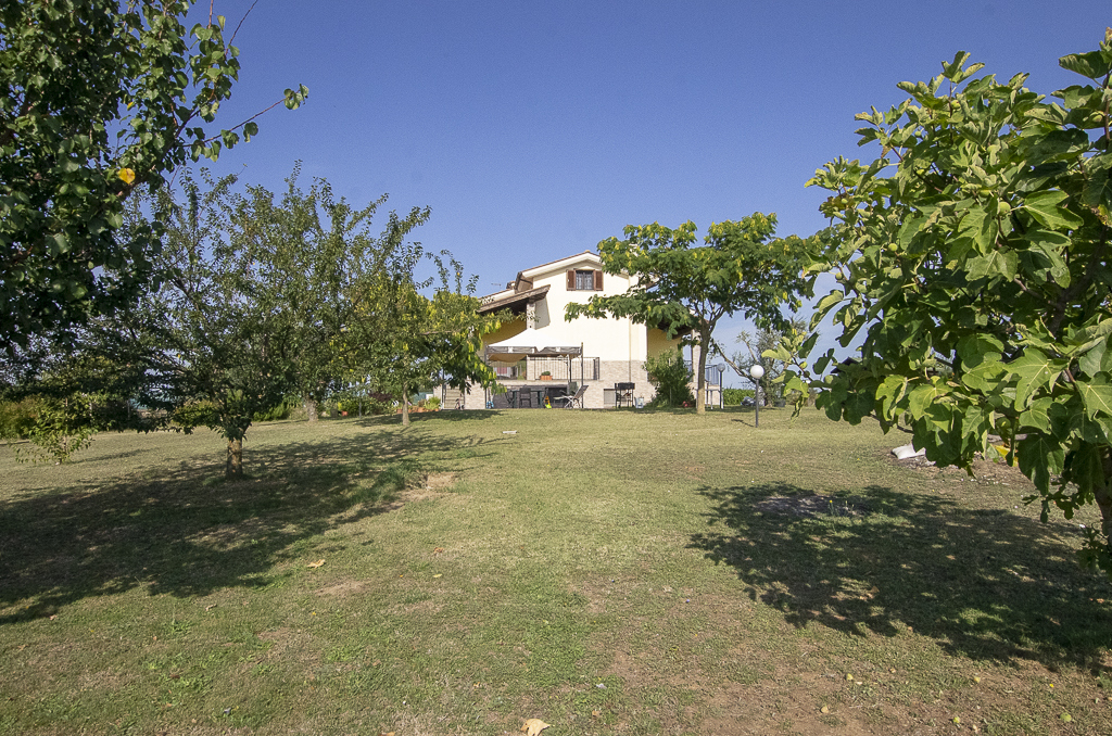 Villa BRACCIANO vendita    Coldwell Banker Futura Group