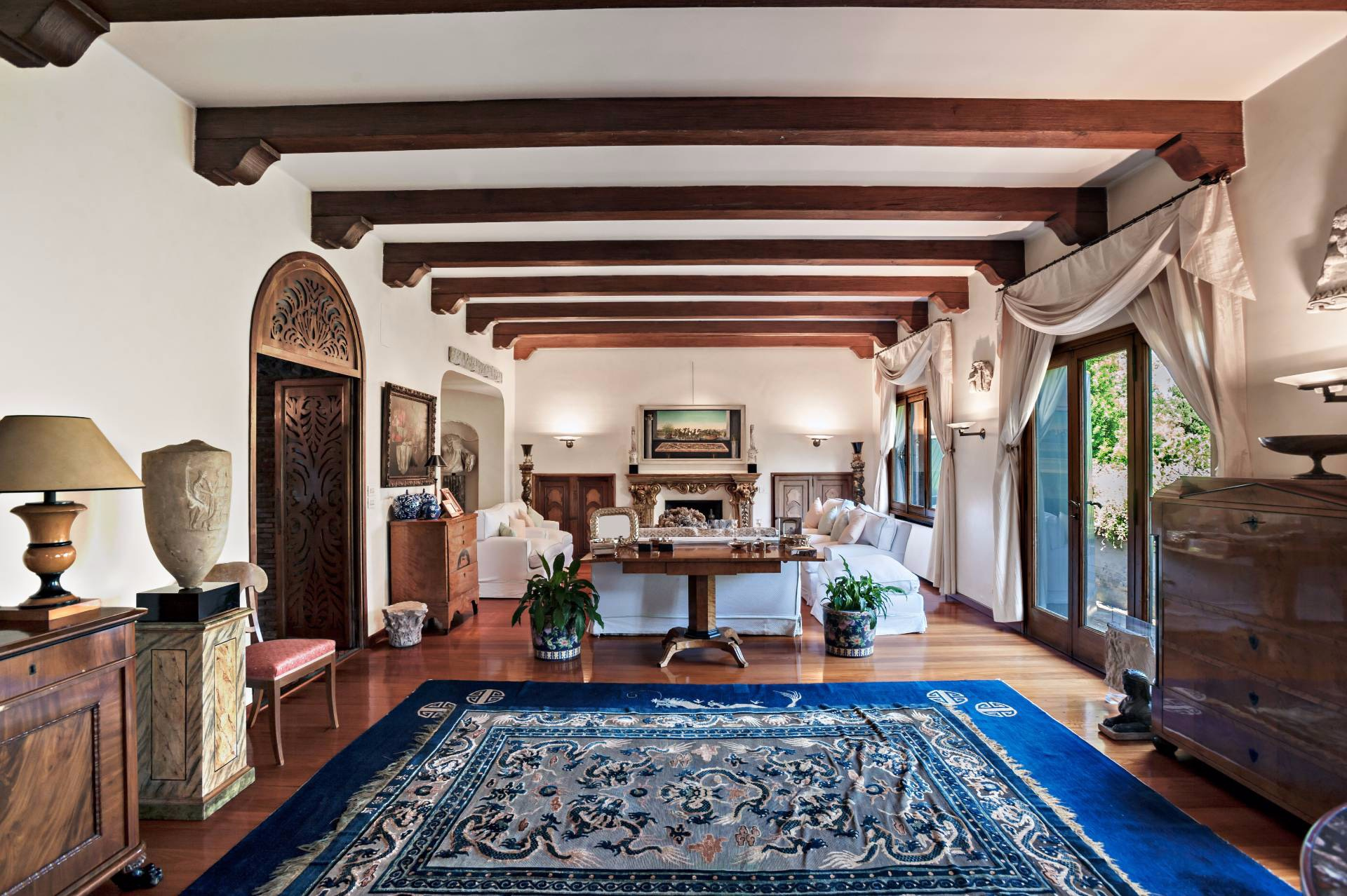 Villa ROMA vendita  Appia Antica  Coldwell Banker Bodini International Real Estate