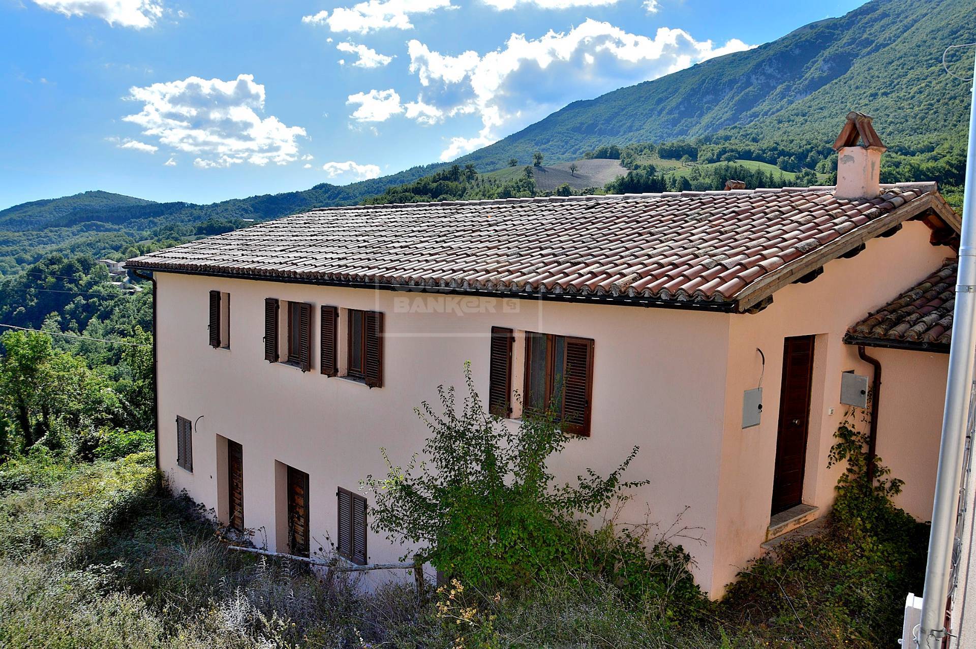 Rustico - Cascina CERRETO DI SPOLETO vendita  Collesoglio  Coldwell Banker VLG Solutions