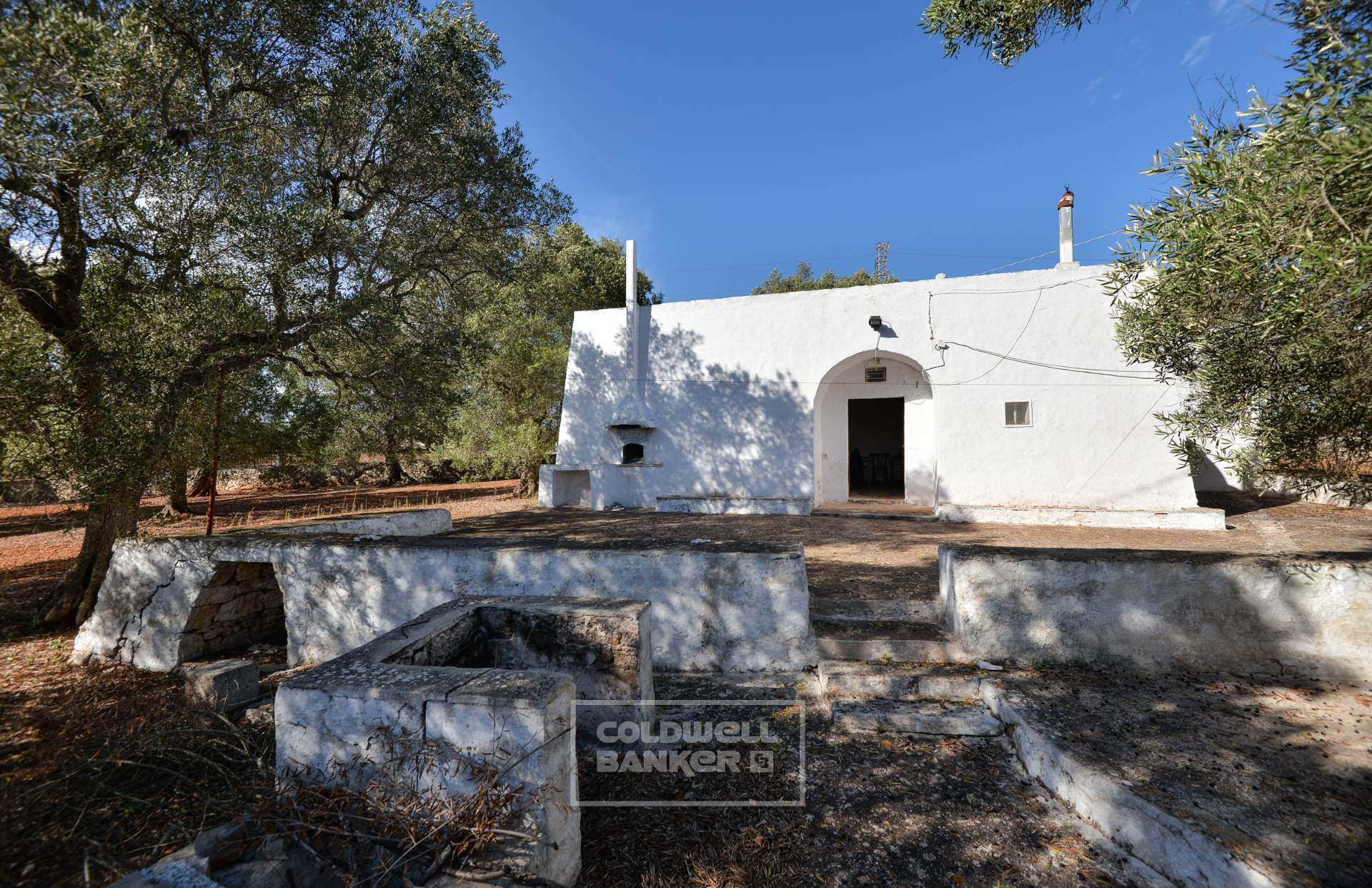 Rustico - Cascina OSTUNI vendita    Coldwell Banker Bodini International Real Estate