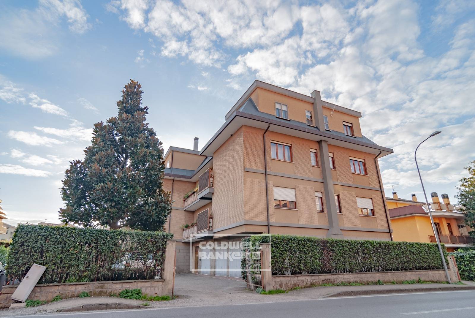  viterbo vendita quart: semicentro coldwell-banker-frg-&-partners