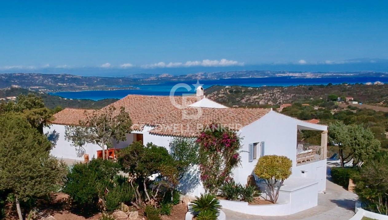  italia vendita quart: porto cervo coldwell banker costa smeralda - porto cervo