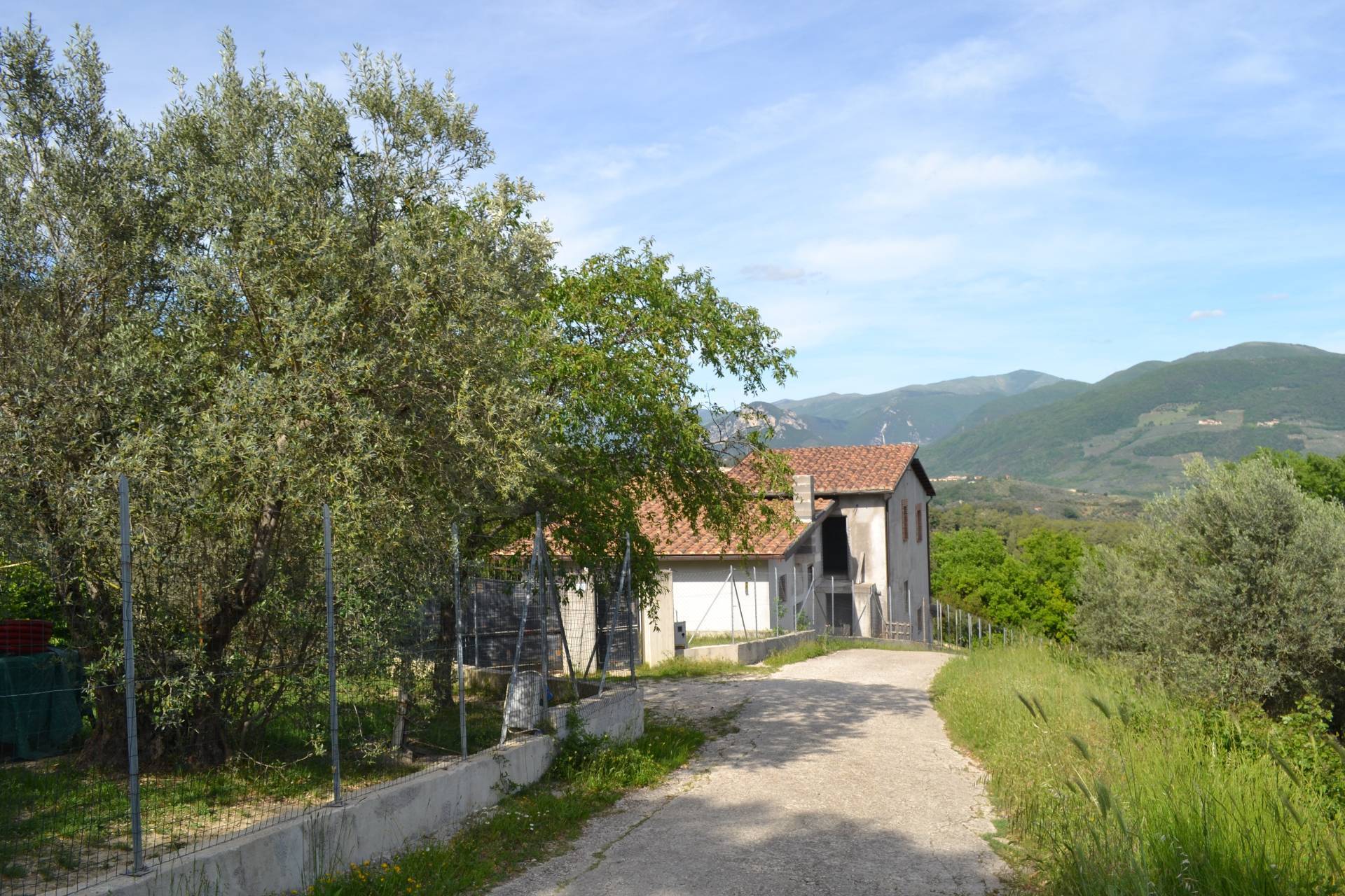 Villa Unifamiliare - Indipendente TERNI vendita  Torreorsina  Coldwell Banker VLG Solutions