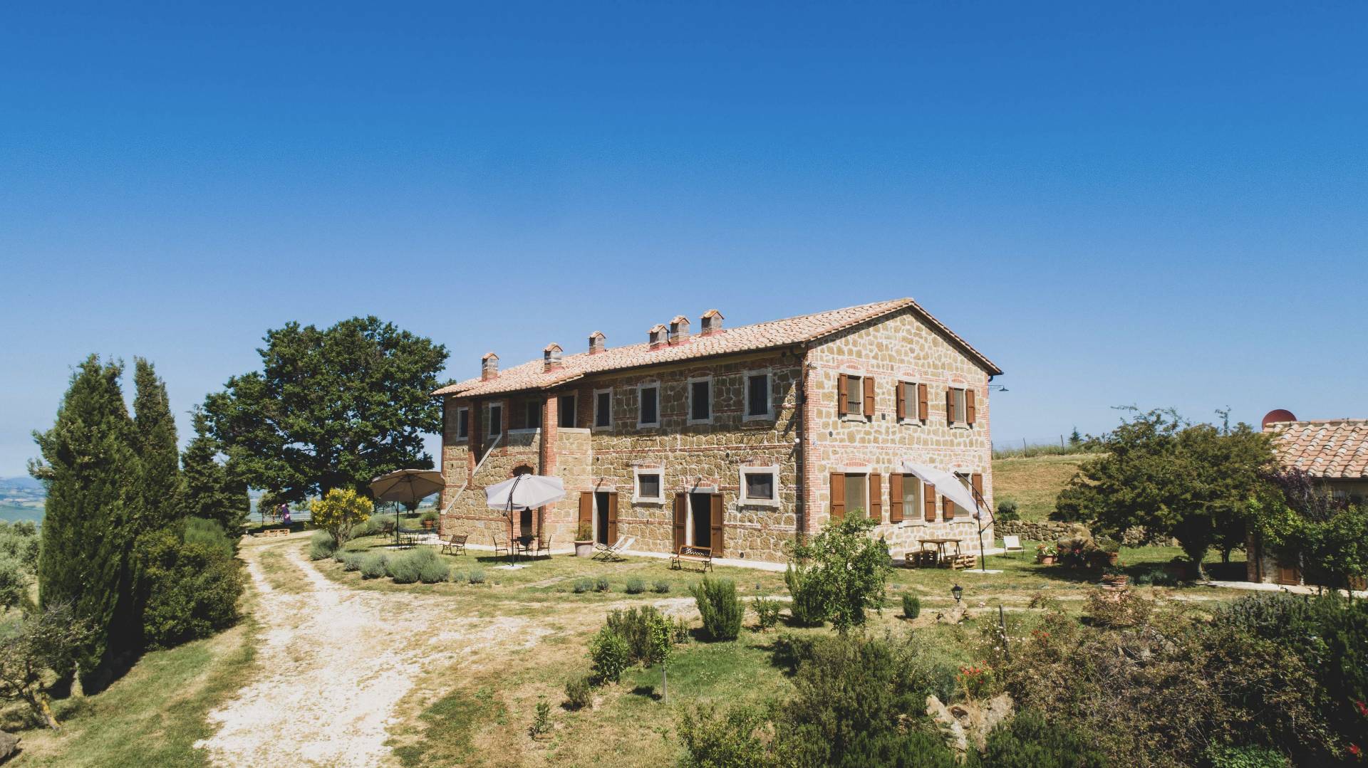 Villa PIENZA vendita    Coldwell Banker Prime Properties