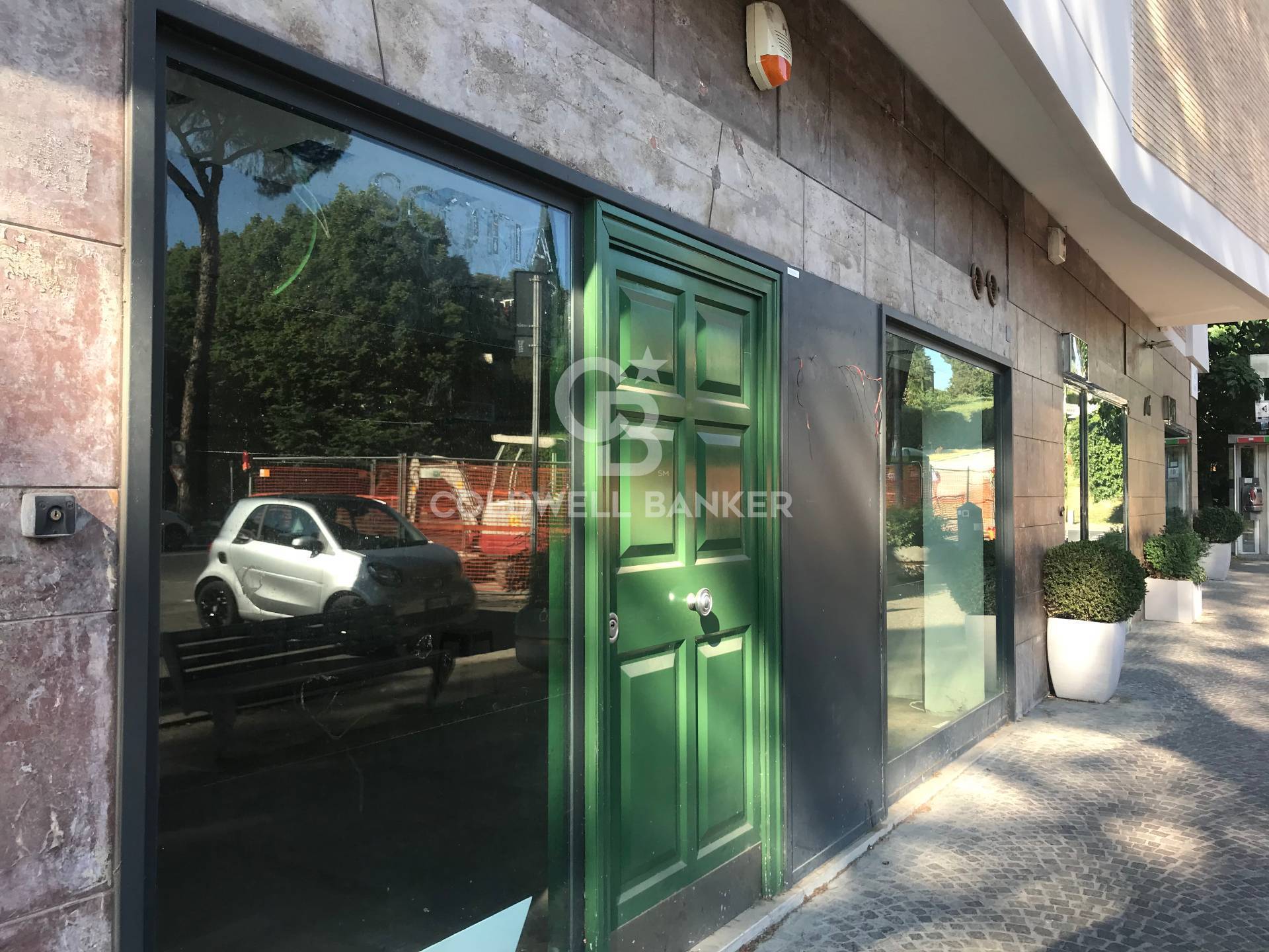 Negozio - Loc.Com. ROMA affitto  EUR  Coldwell Banker Talenti