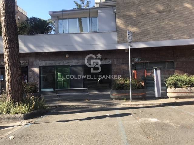 Negozio - Loc.Com. ROMA affitto  EUR  Coldwell Banker Talenti