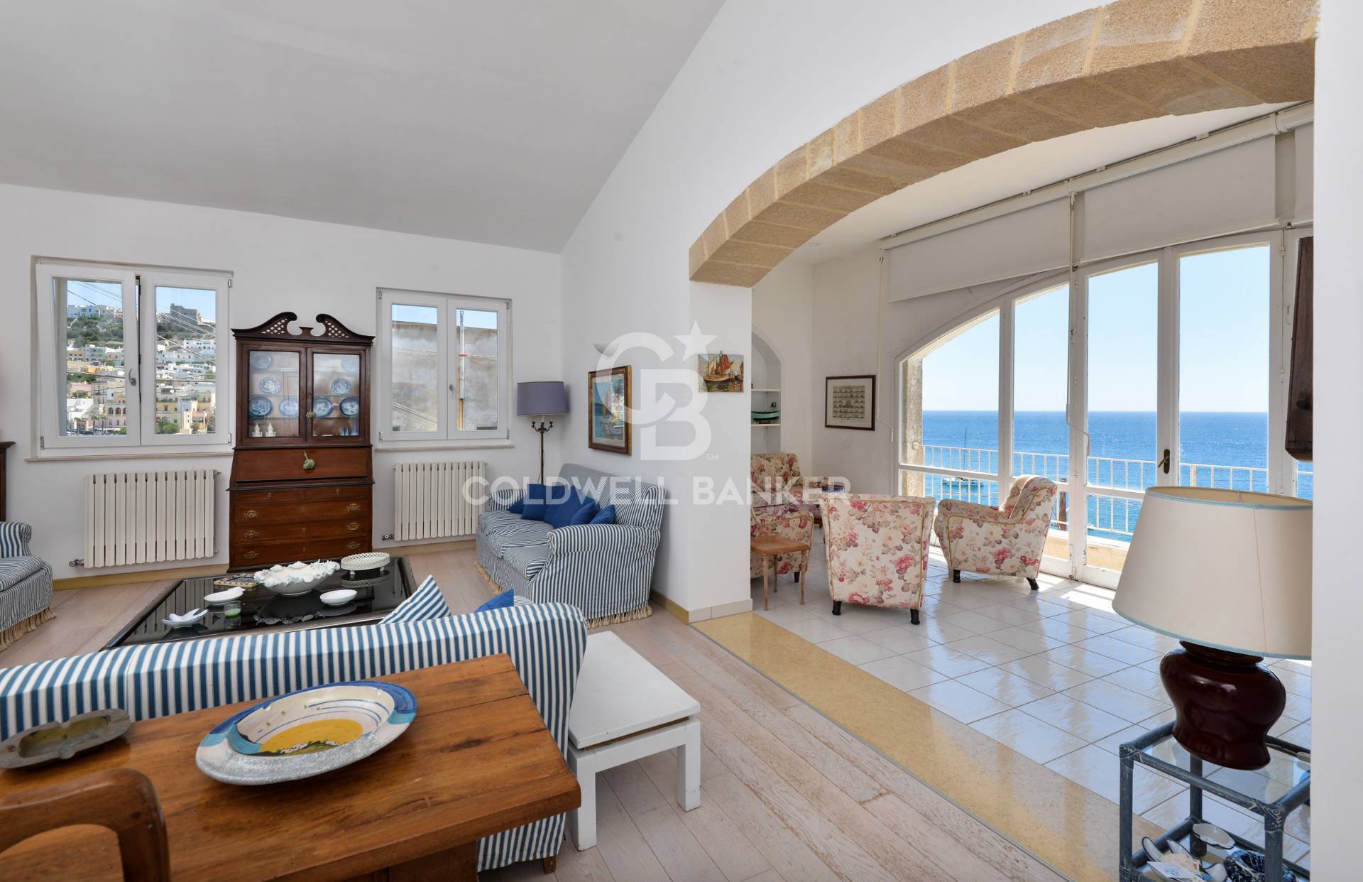 Villa CASTRO vendita  Castro Marina  Coldwell Banker Bodini International Real Estate