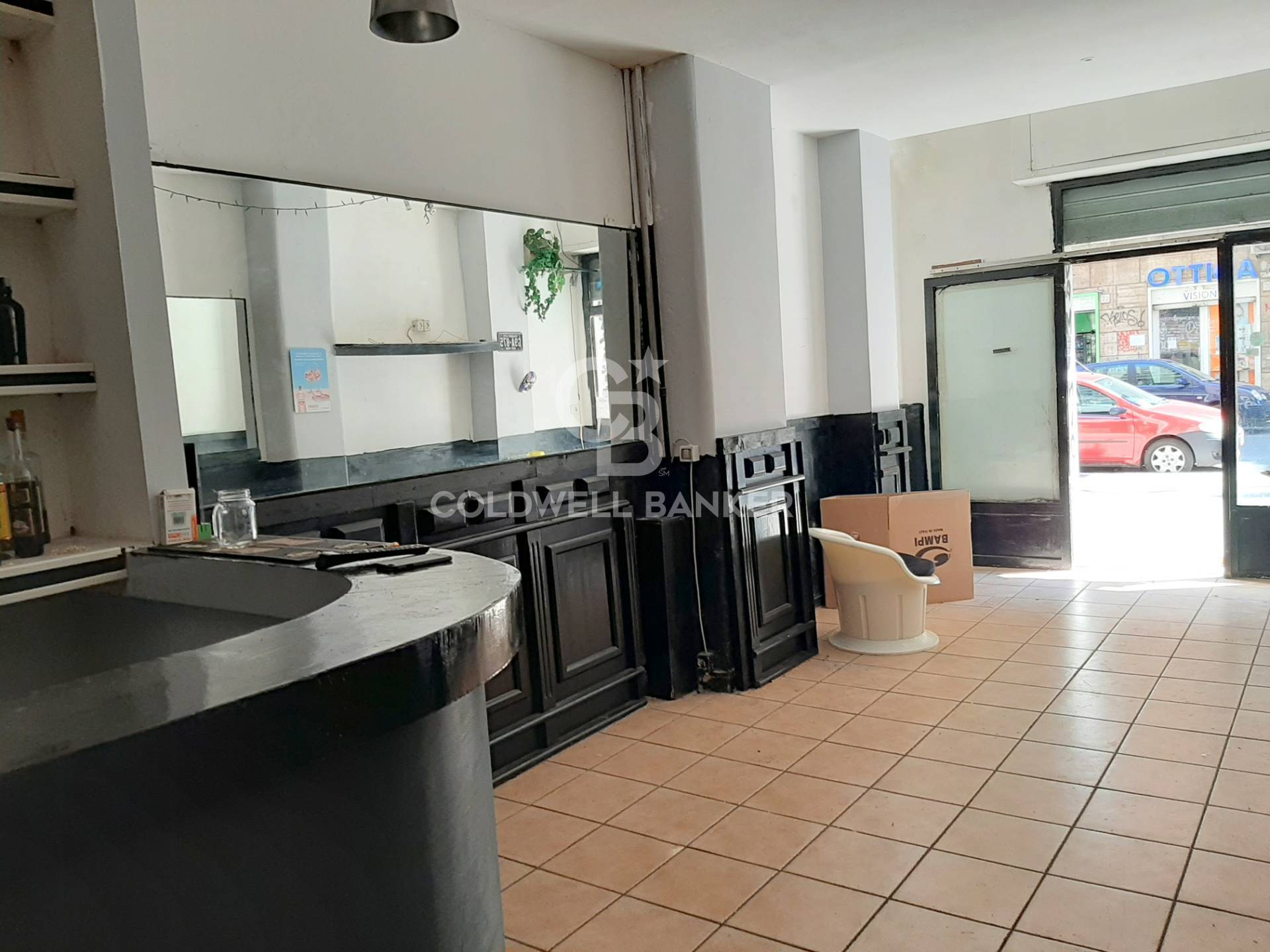 Negozio - Loc.Com. ROMA affitto  San Paolo  Coldwell Banker Immobiliare Santo Sorrentino