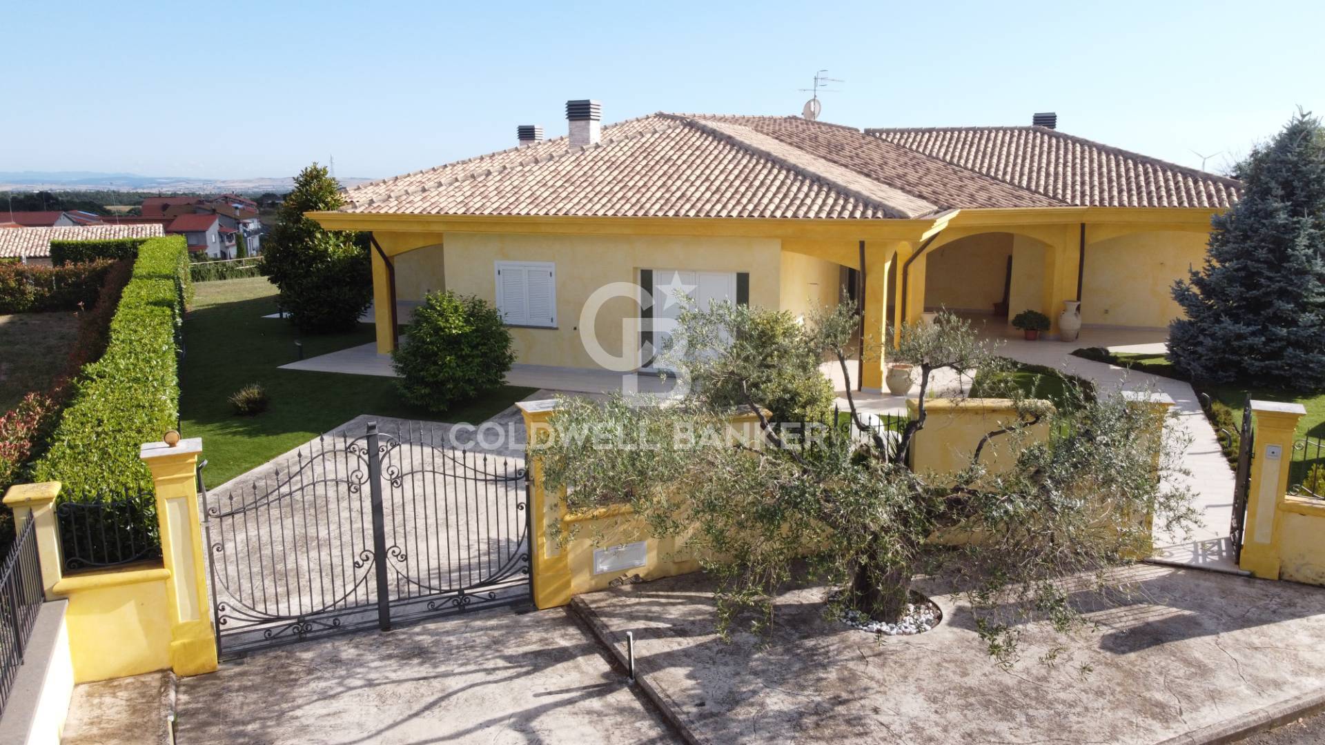  arlena di castro vendita quart:  coldwell banker immobiliare net/re