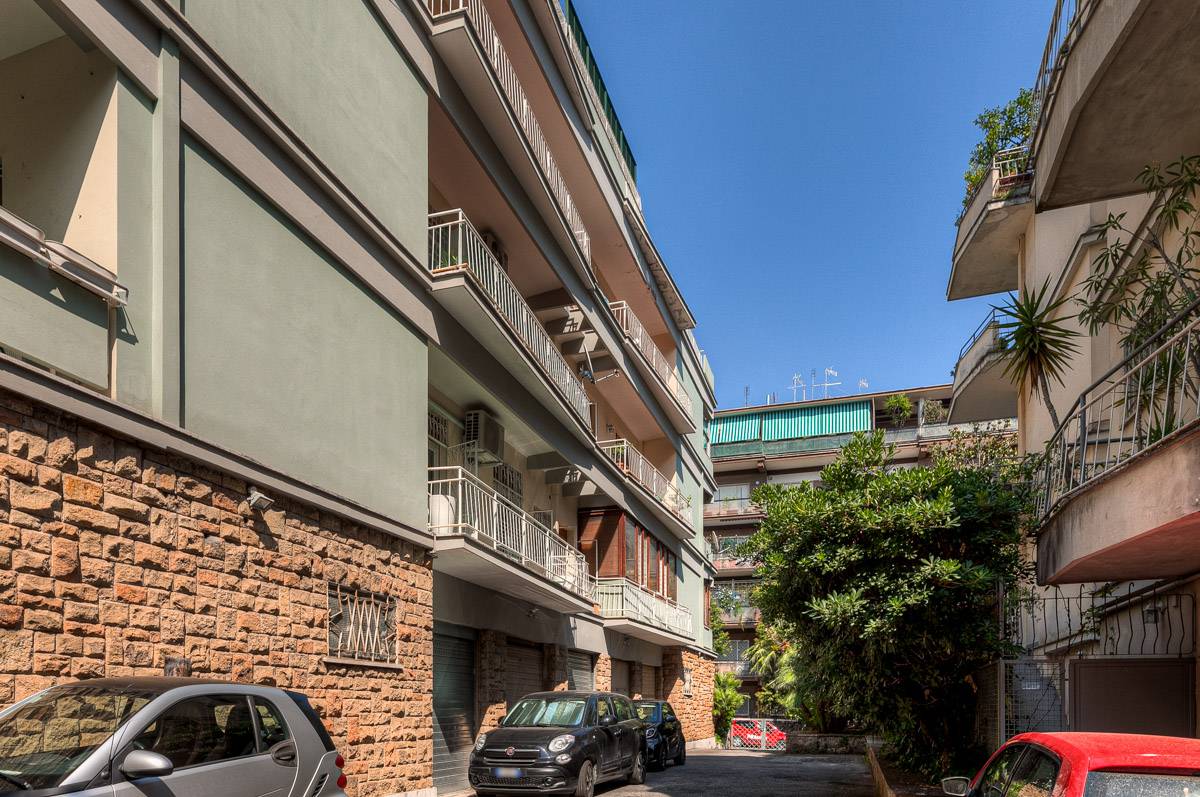 Appartamento ROMA vendita  Vigna Clara  Coldwell Banker Royal RE