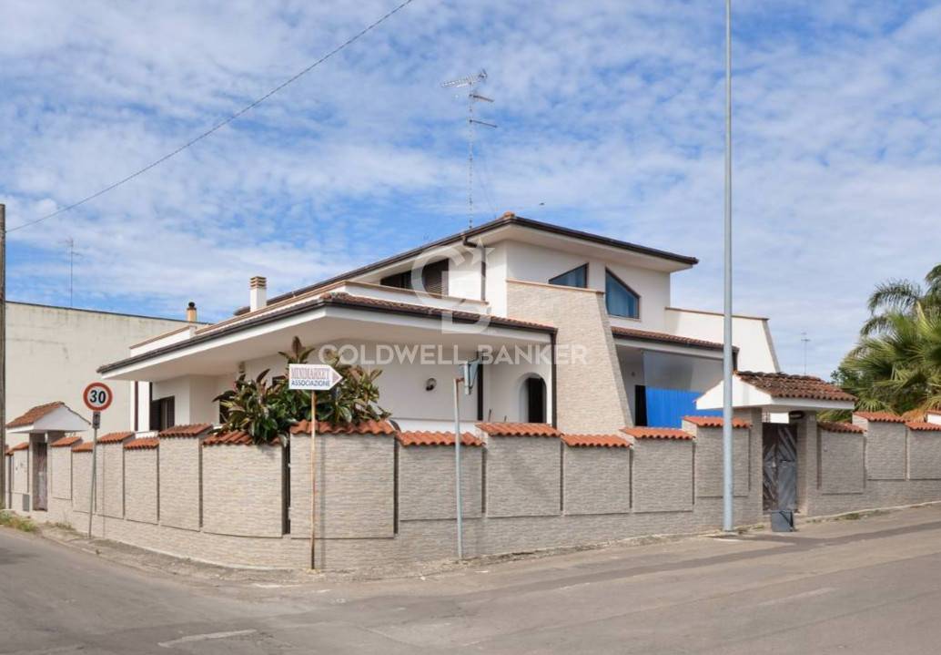  lecce vendita quart:  coldwell-banker-bodini-international-real-estate