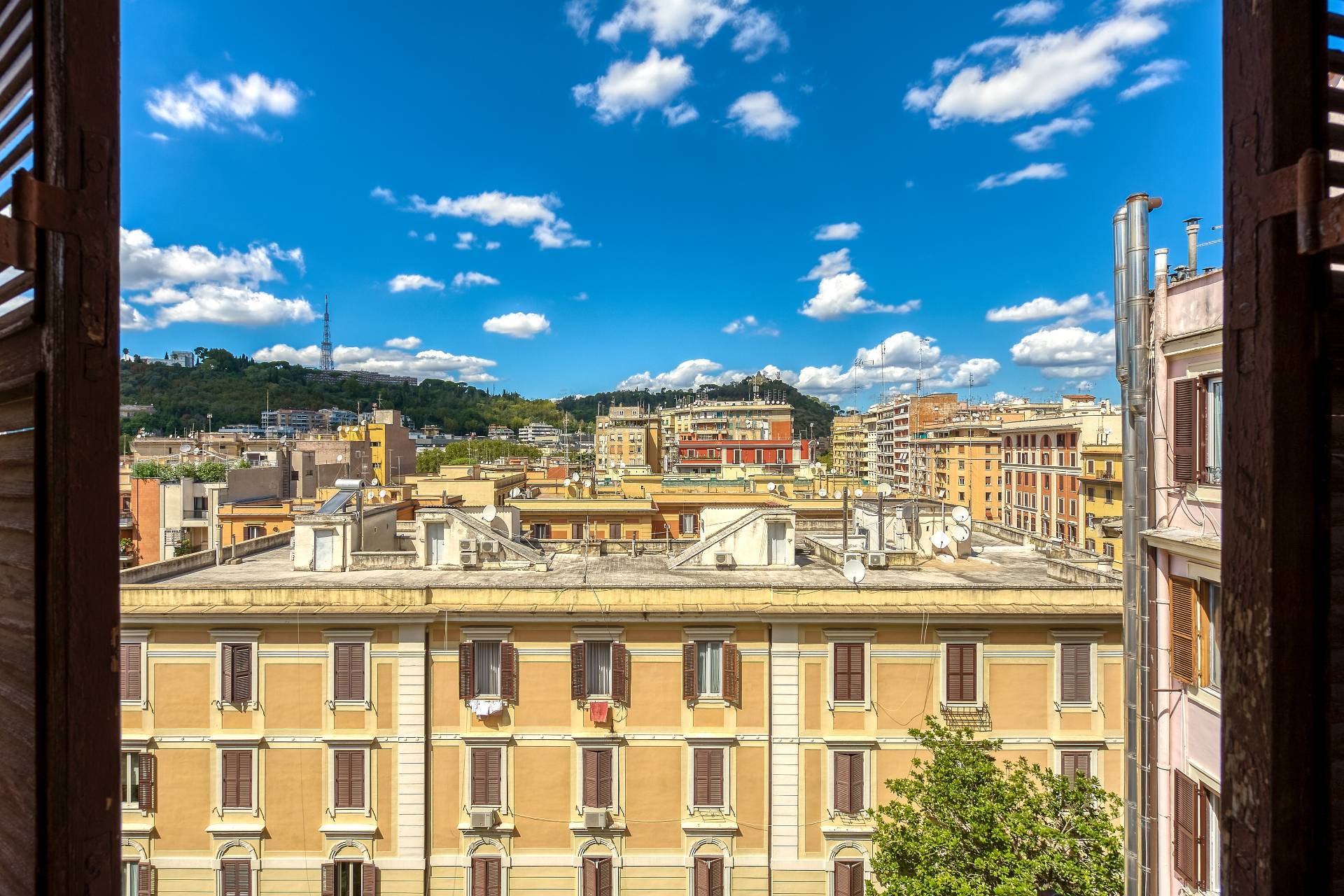 Appartamento ROMA vendita  Prati  Coldwell Banker Barbera Group International Real Estate