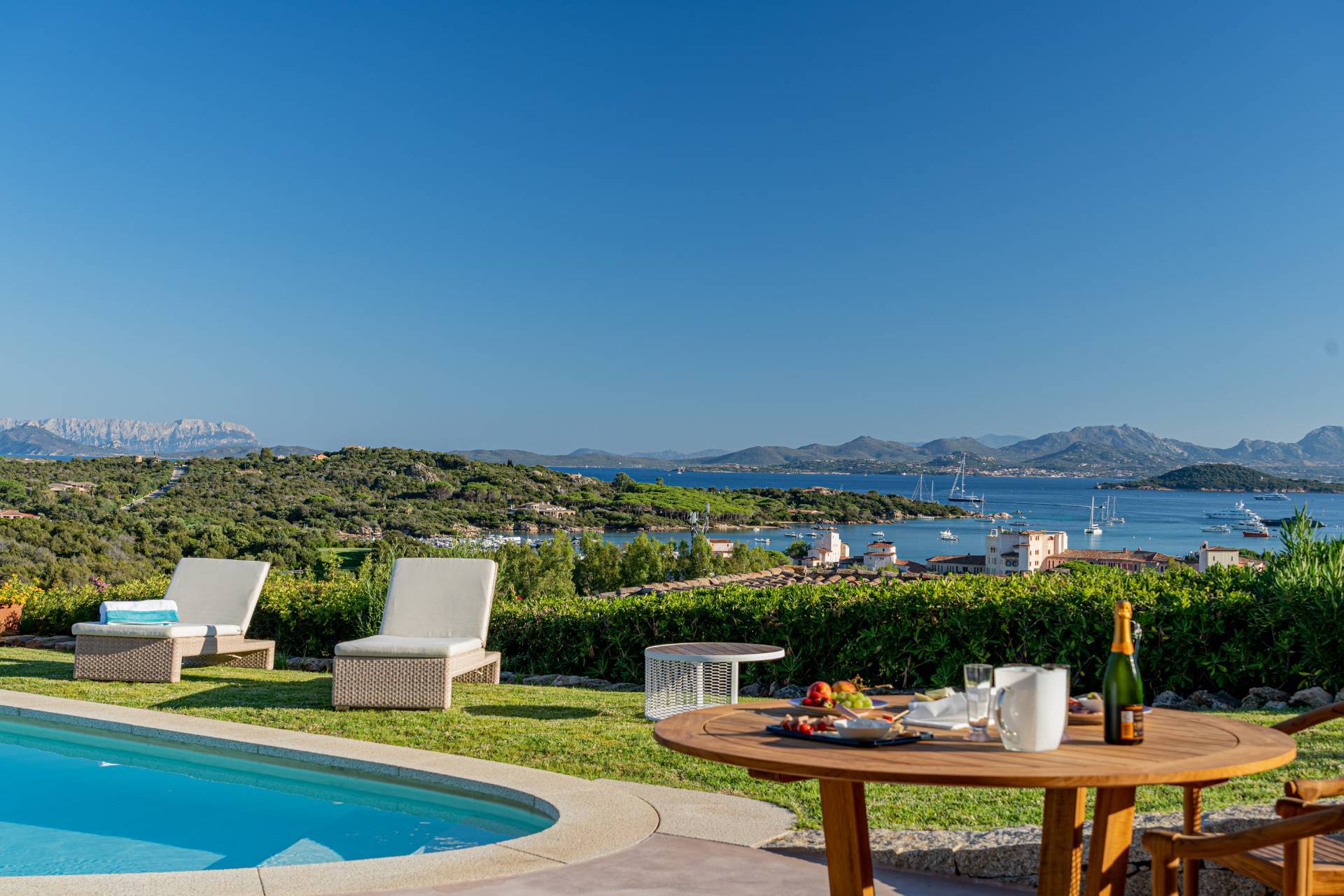 Villa ITALIA vendita  Cala di Volpe  Coldwell Banker Costa Smeralda - Porto Cervo