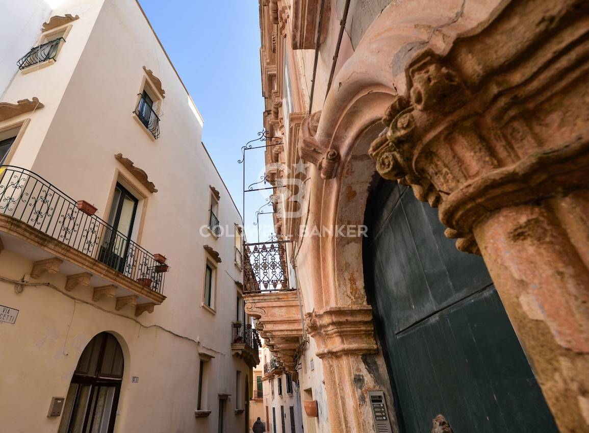 Stabile intero - Palazzo GALLIPOLI vendita    Coldwell Banker Bodini International Real Estate