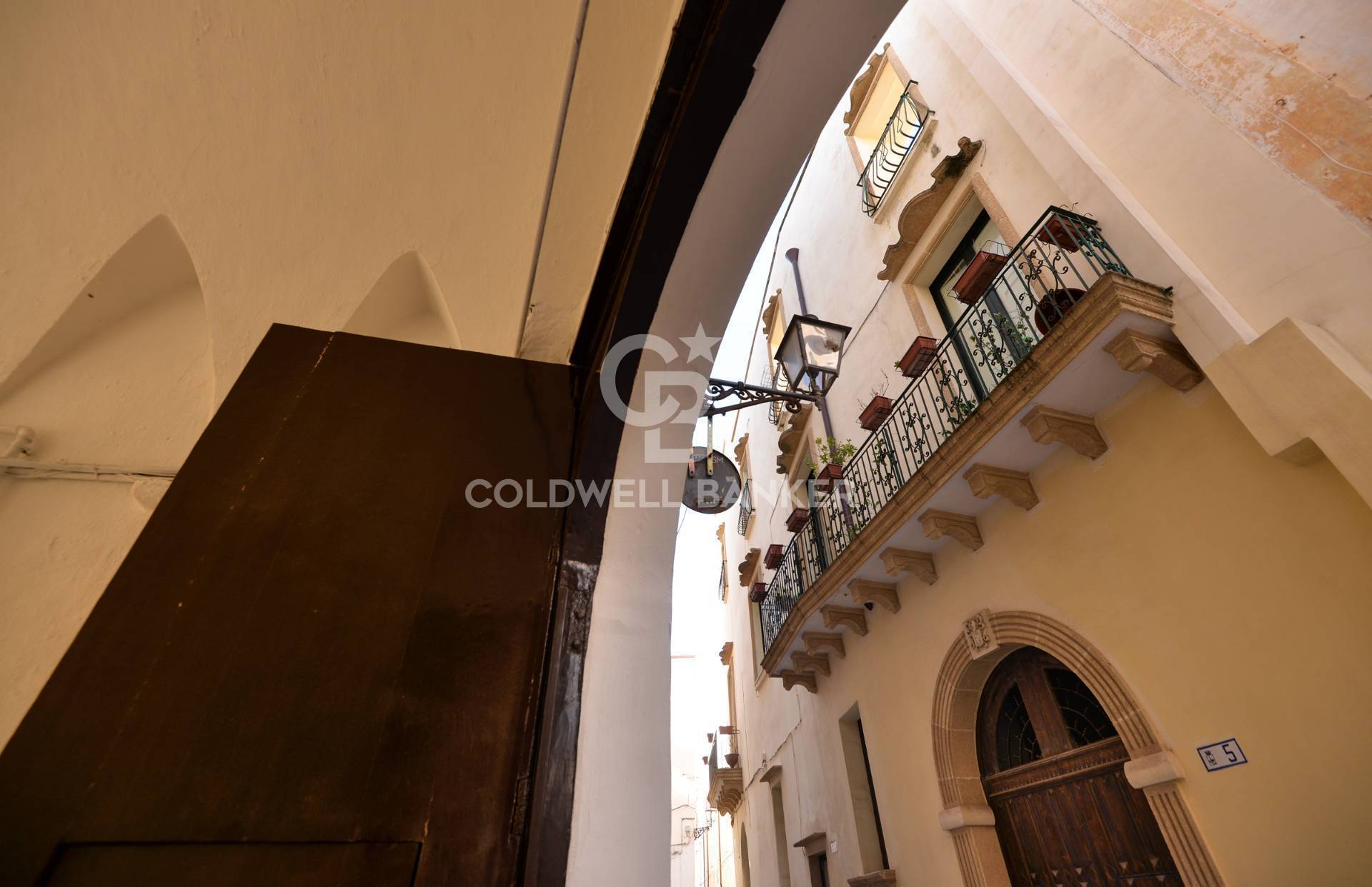 Stabile intero - Palazzo GALLIPOLI vendita    Coldwell Banker Bodini International Real Estate