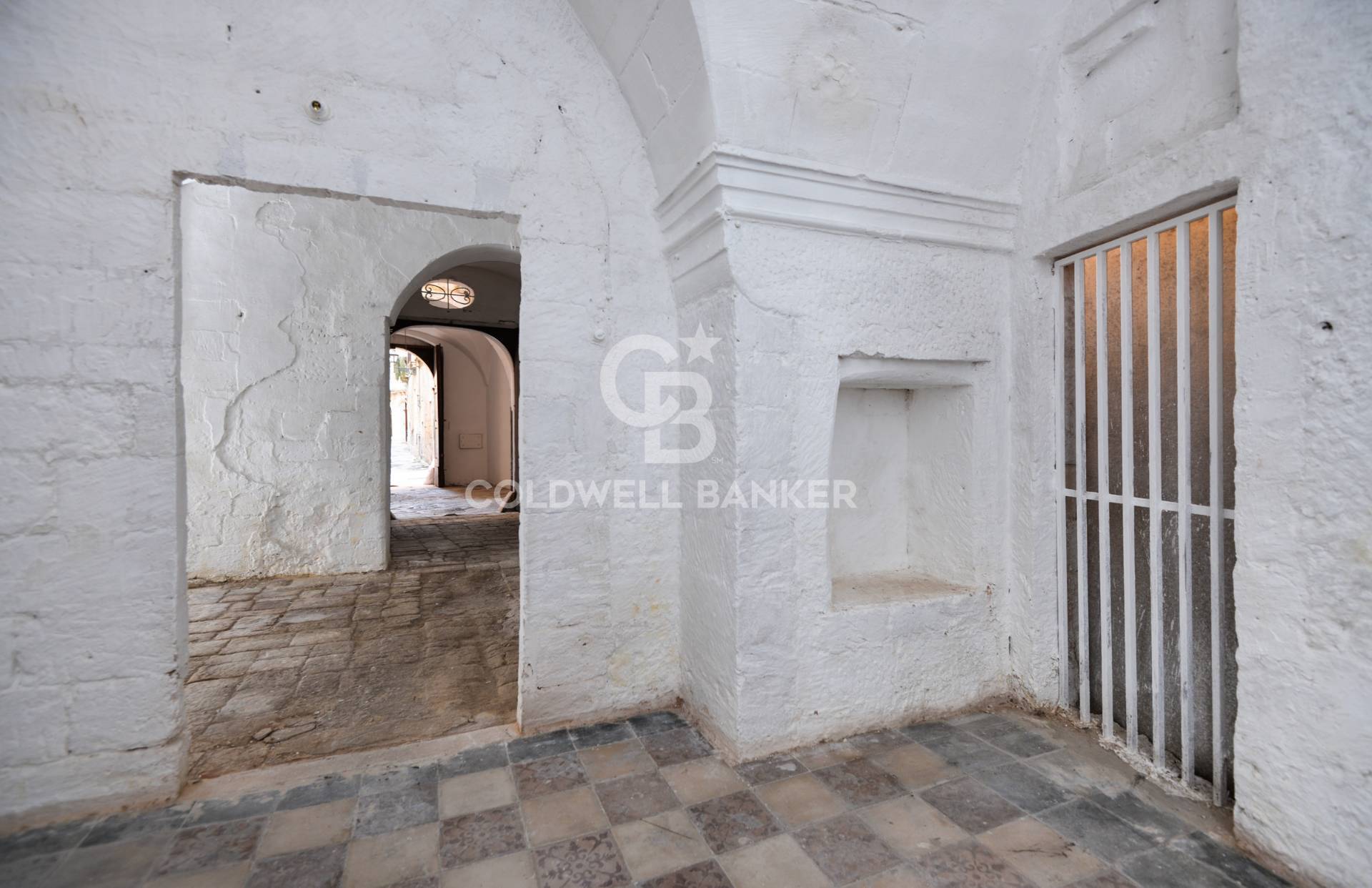 Stabile intero - Palazzo LECCE vendita  Centro storico  Coldwell Banker Bodini International Real Estate