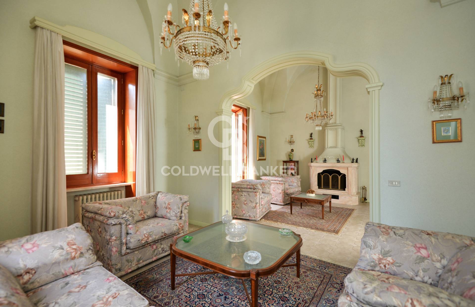 Stabile intero - Palazzo TREPUZZI vendita    Coldwell Banker Bodini International Real Estate