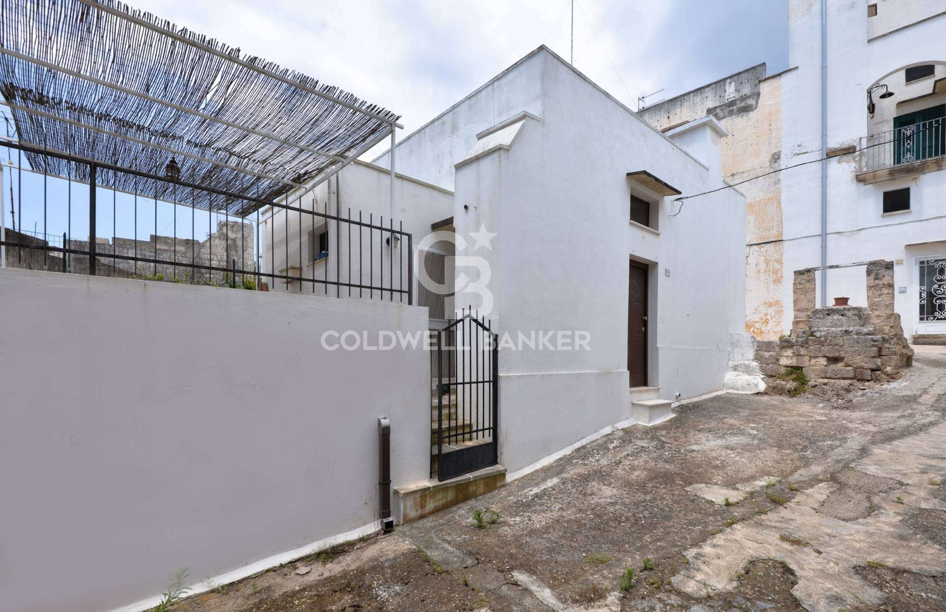 Villa Unifamiliare - Indipendente TUGLIE vendita    Coldwell Banker Bodini International Real Estate