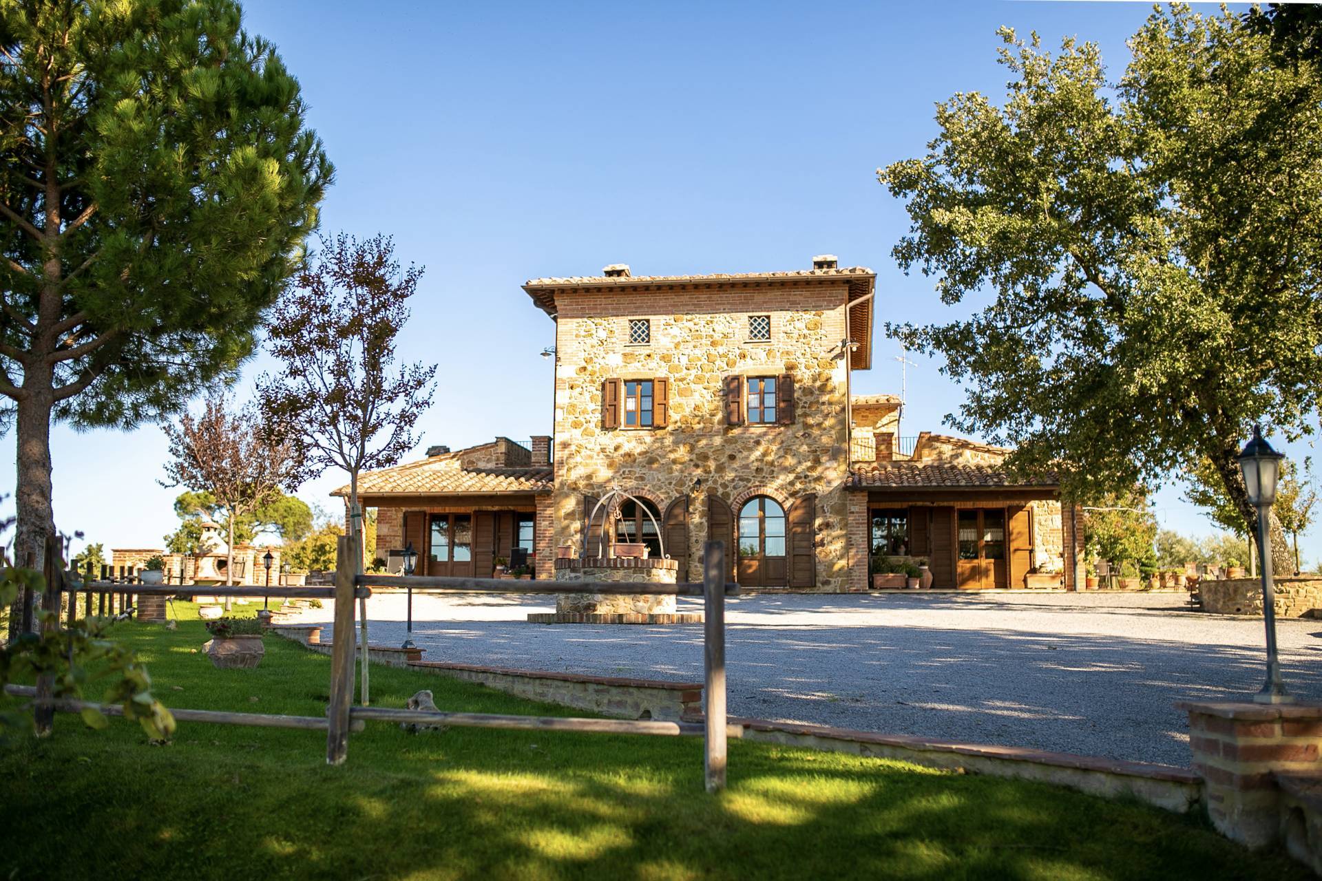 Villa MONTEPULCIANO vendita    Coldwell Banker Prime Properties