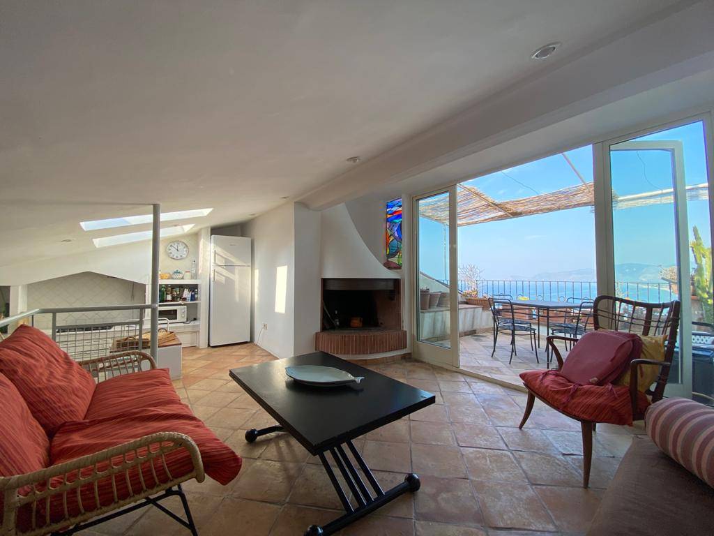  sperlonga vendita quart:  coldwell-banker-barbera-group-international-real-estate