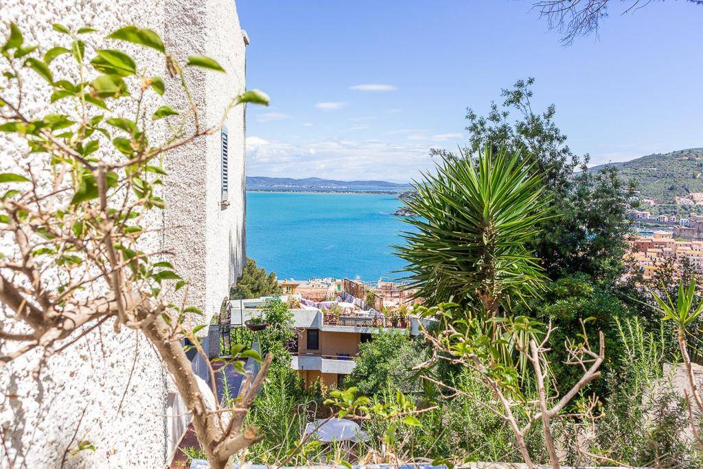 Appartamento MONTE ARGENTARIO vendita  Strada del Sole  Coldwell Banker Argentario - Porto Santo Stefano