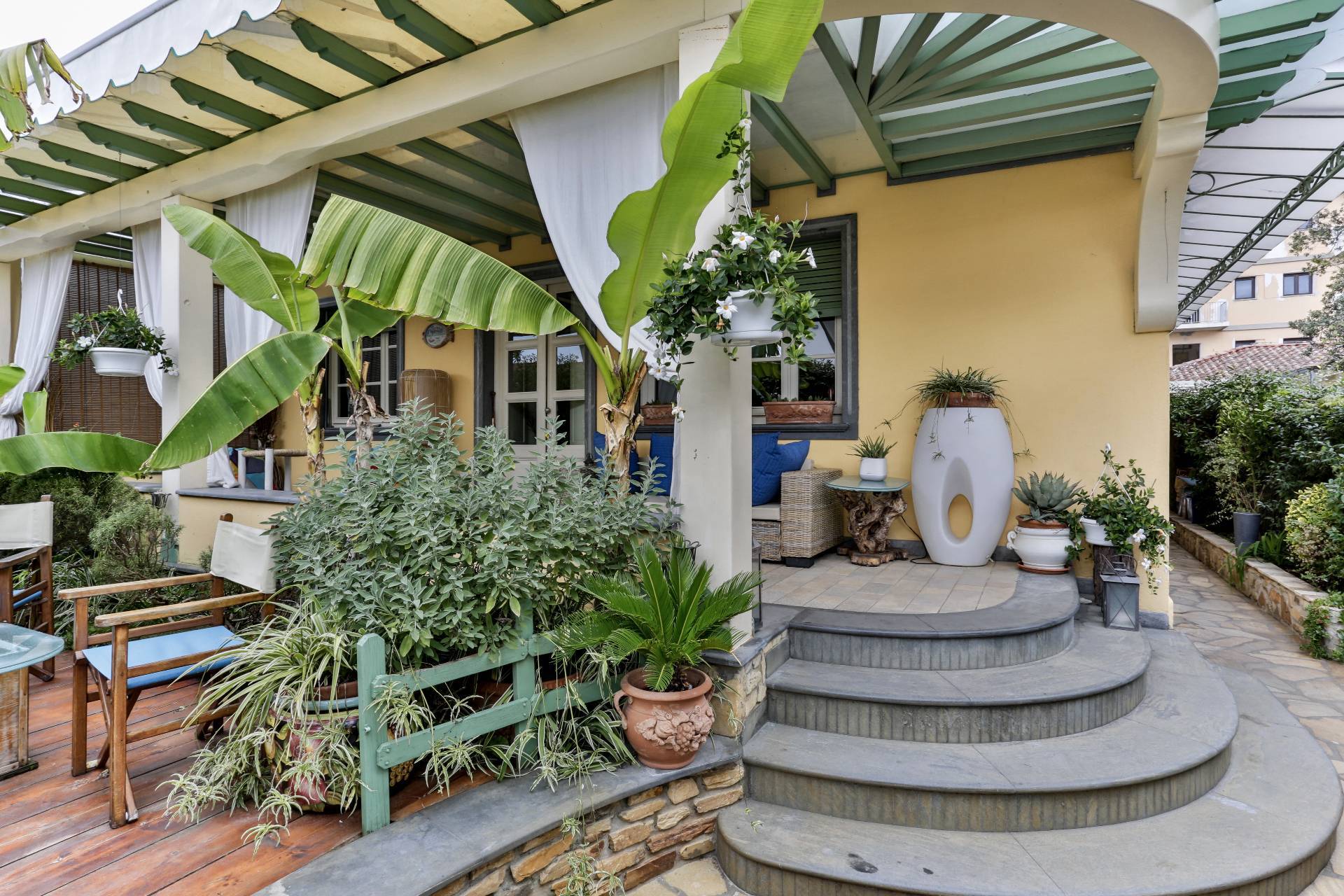 Villa Bifamiliare PIETRASANTA vendita  Marina di Pietrasanta  Coldwell Banker Prime Properties