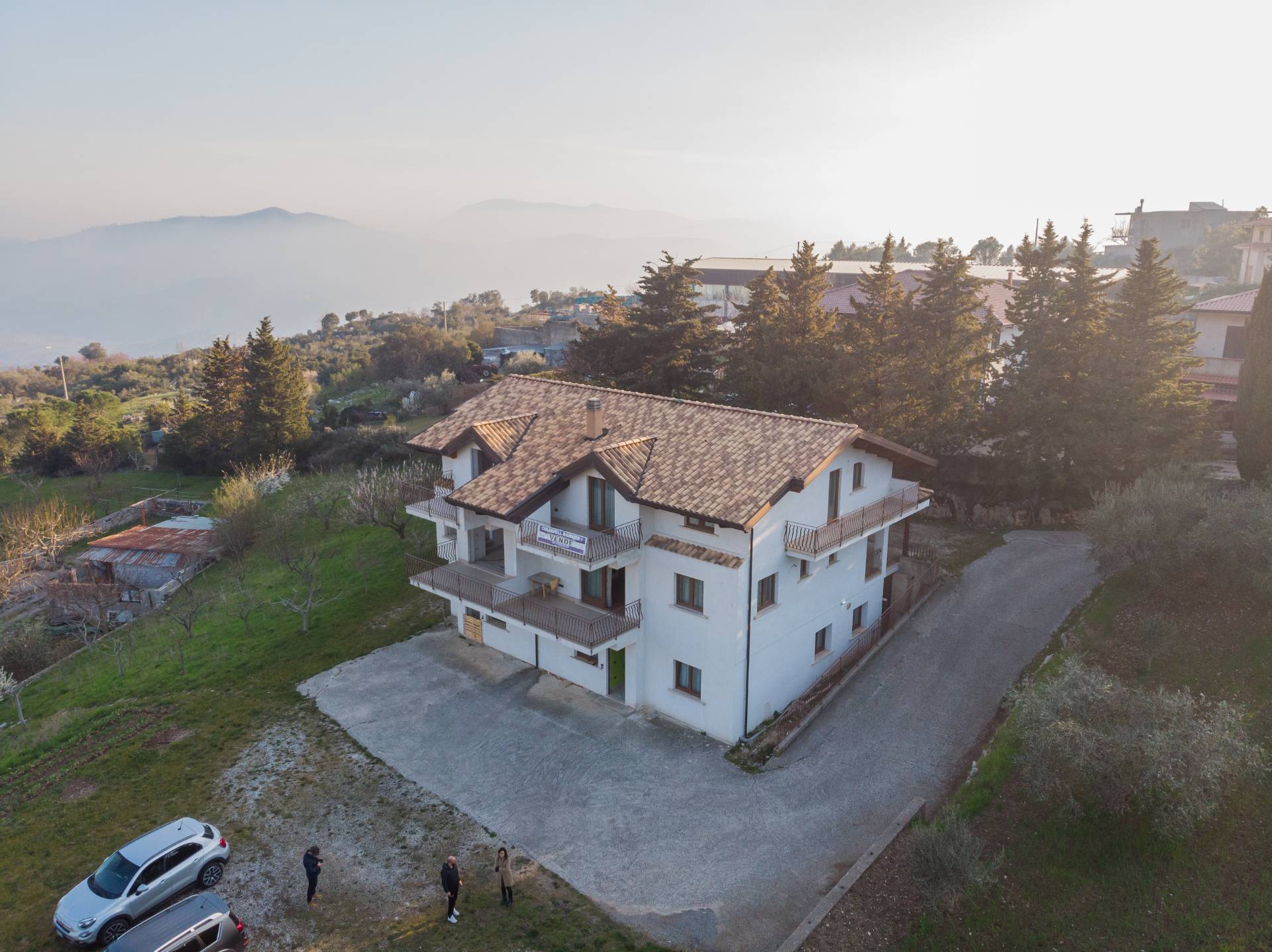 Villa trifamiliare in vendita a Trentinara