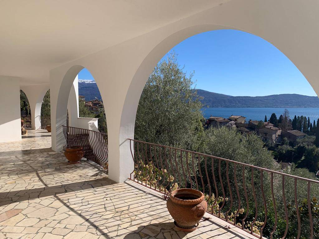 Villa in vendita a Toscolano-Maderno