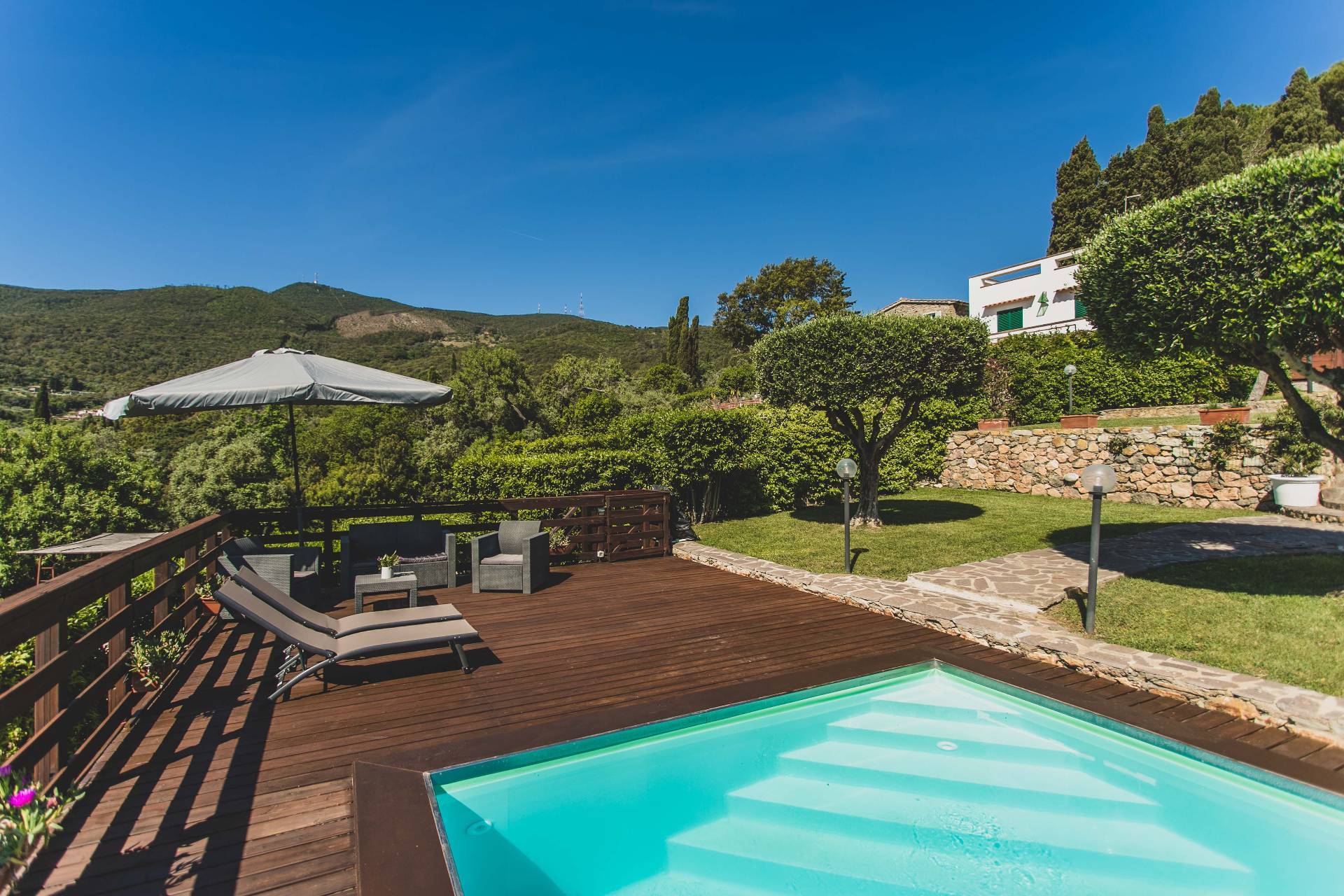 Bifamiliare in vendita a Monte Argentario