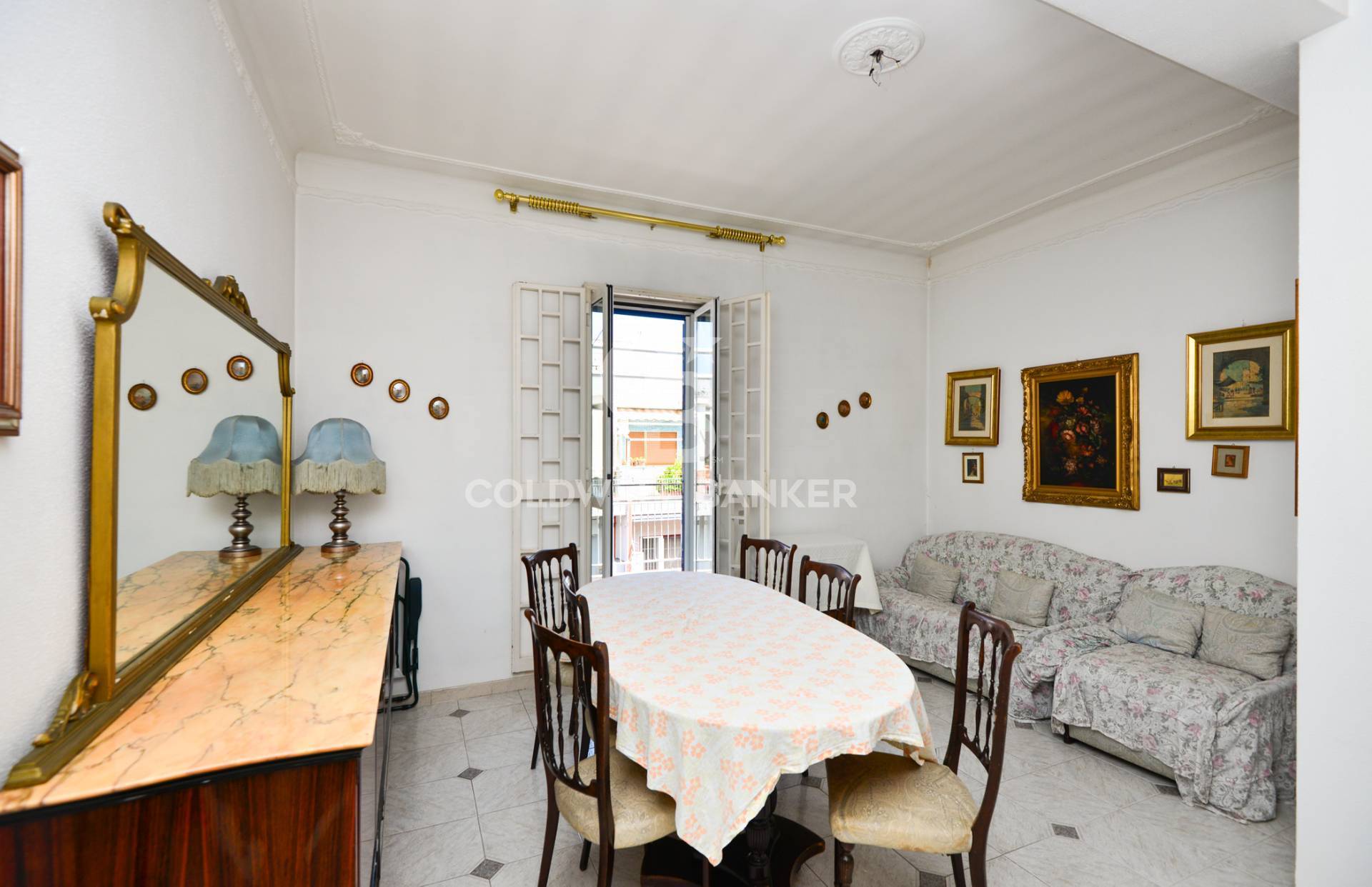 Apartment for Sale in Bari Libertà Ref. CBI09416963435