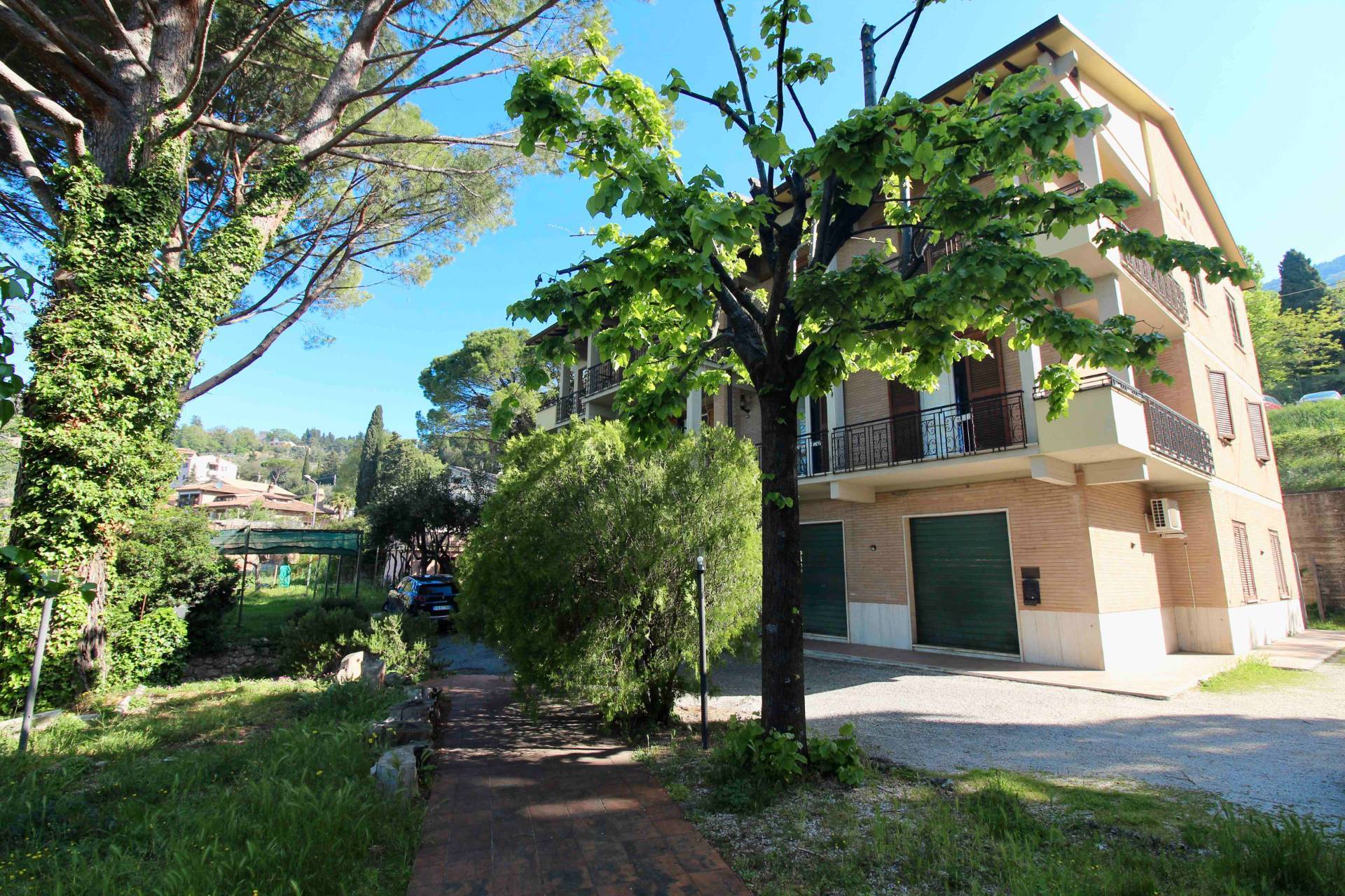 Appartamento in vendita a Assisi